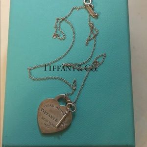 Tiffany medium heart tag & key pendant necklace